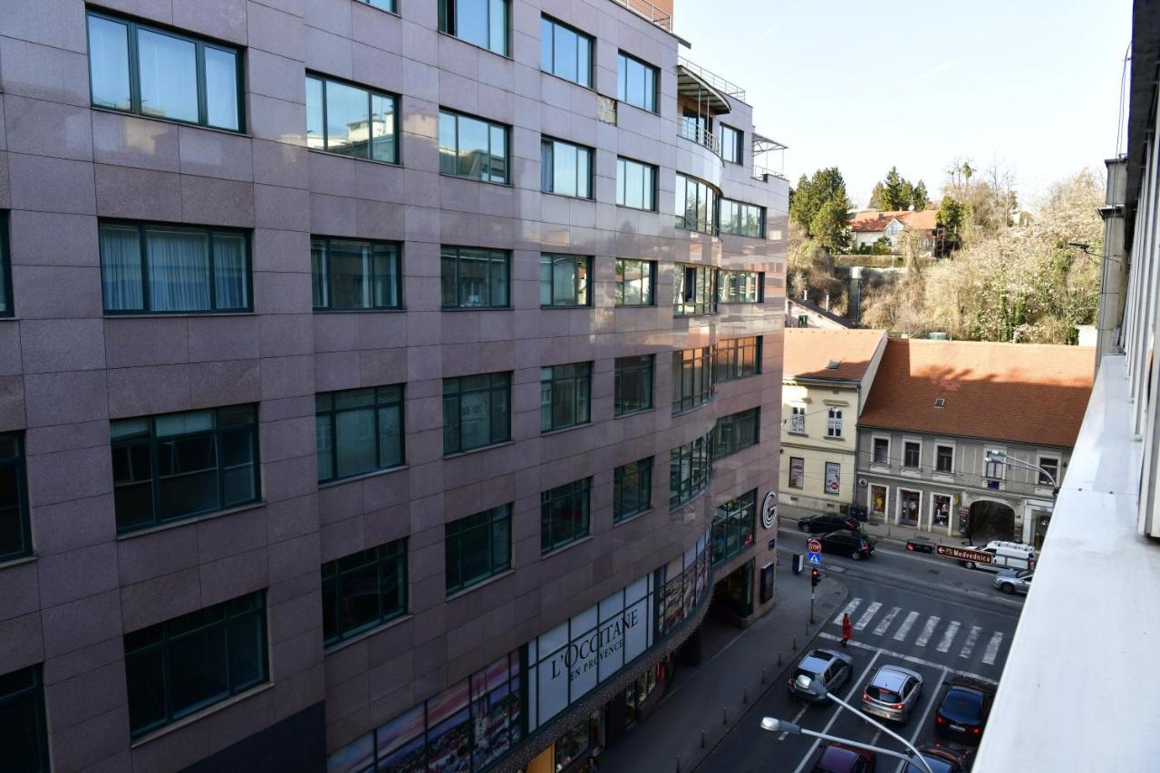 Apartment Larissa Zagreb Exterior foto